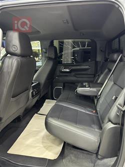 GMC Sierra